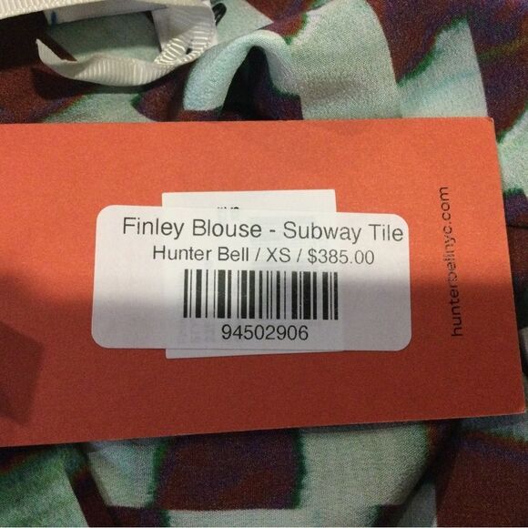 HUNTER BELL Finley Blouse - Subway Tile - Picture 10 of 12